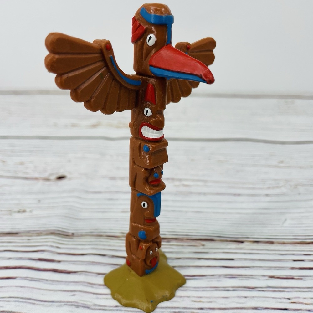 Bullyland Totem Pole Figurine Germany Hand Painted  Collectible Figurine